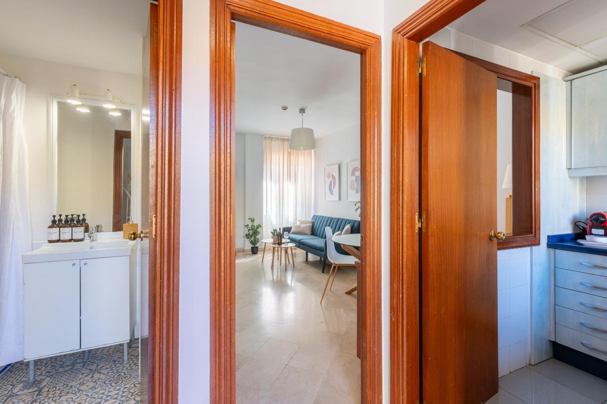 San Vicente-Museo Apartamento Севиля Екстериор снимка