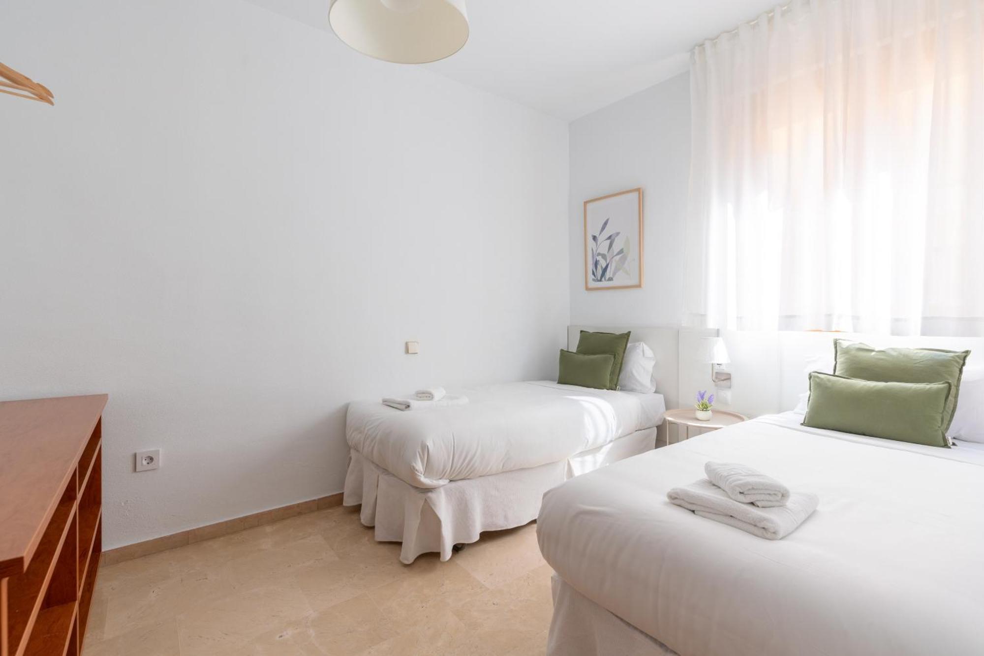 San Vicente-Museo Apartamento Севиля Екстериор снимка