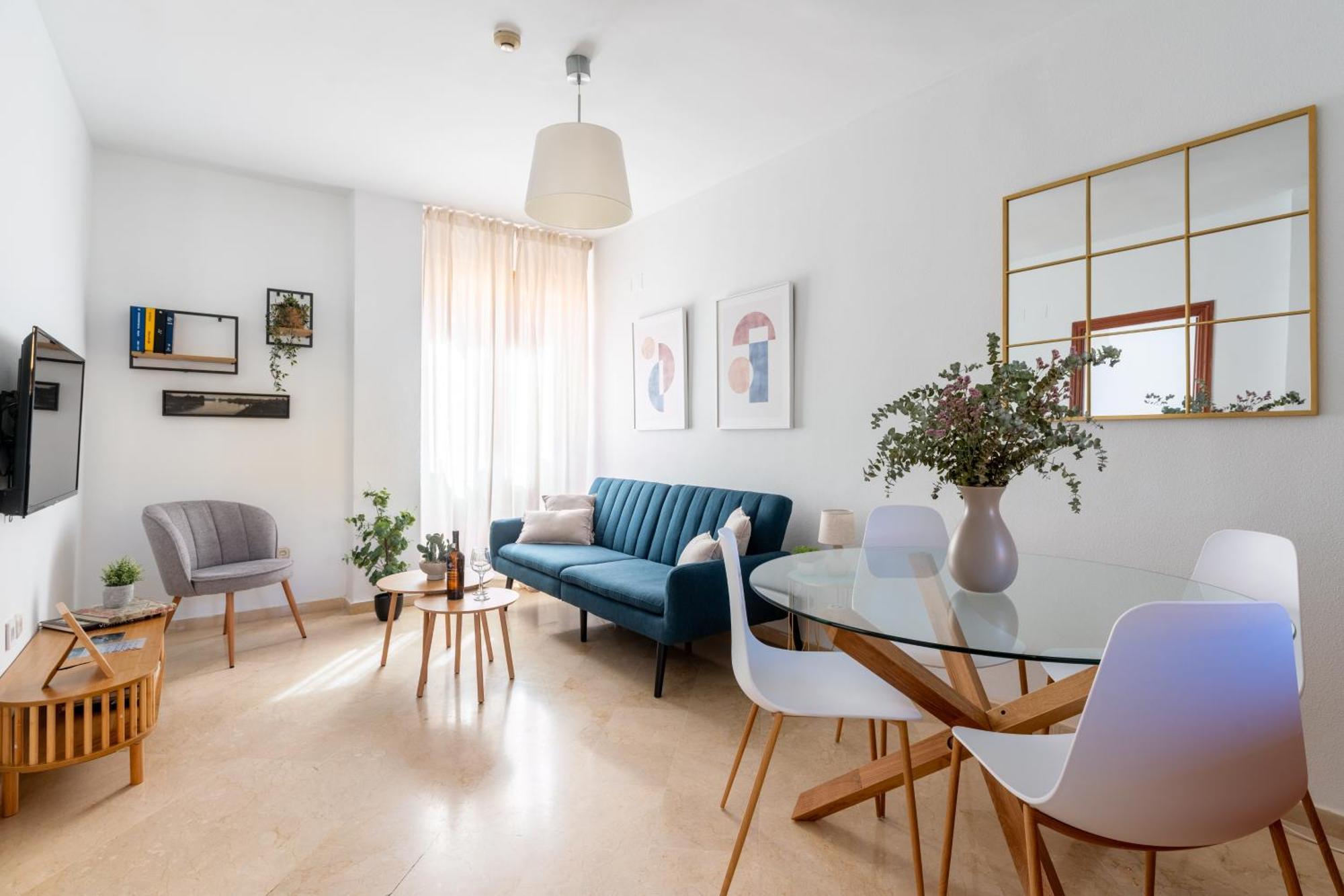 San Vicente-Museo Apartamento Севиля Екстериор снимка